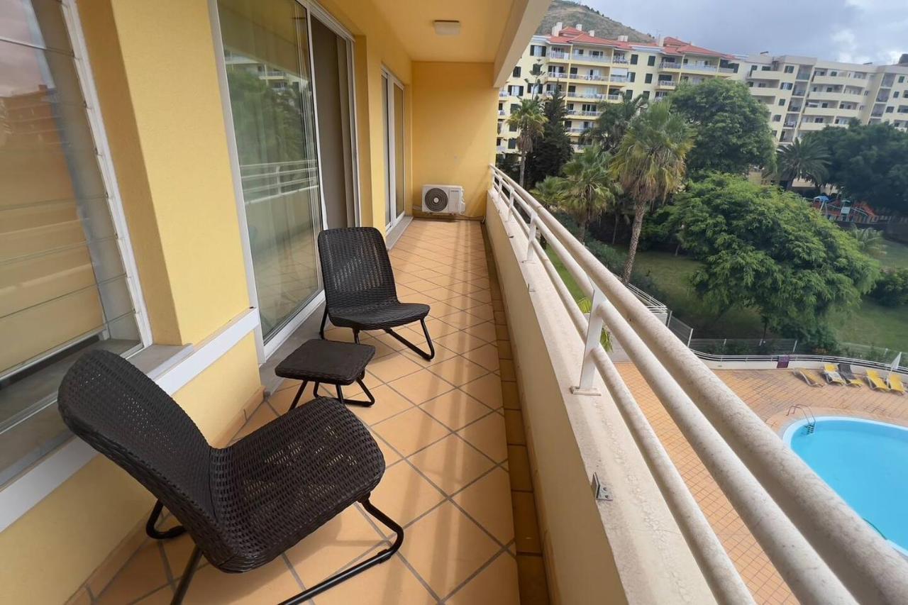 Appartement By The Sea V - Refugio Tranquilo Com Piscina à Funchal  Extérieur photo